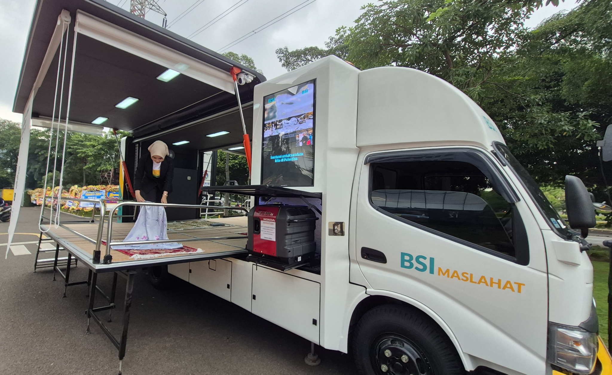 Implementasi ESG, BSI Perkenalkan Aplikasi Digital Carbon Tracking pada Milad ke-4