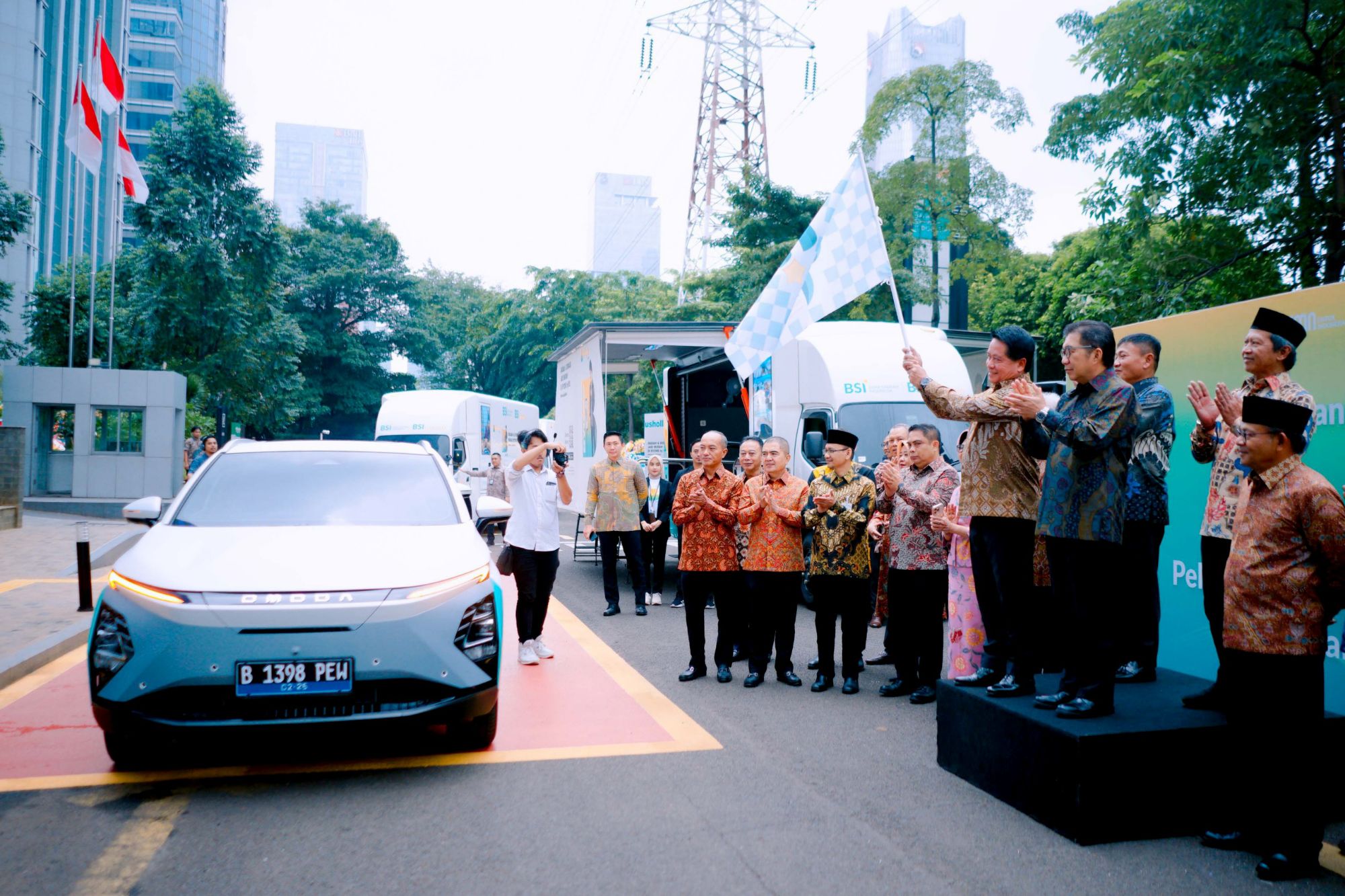 Komitmen Keberlanjutan, BSI Luncurkan Platform Digital Carbon Tracking dan Kendaraan Listrik
