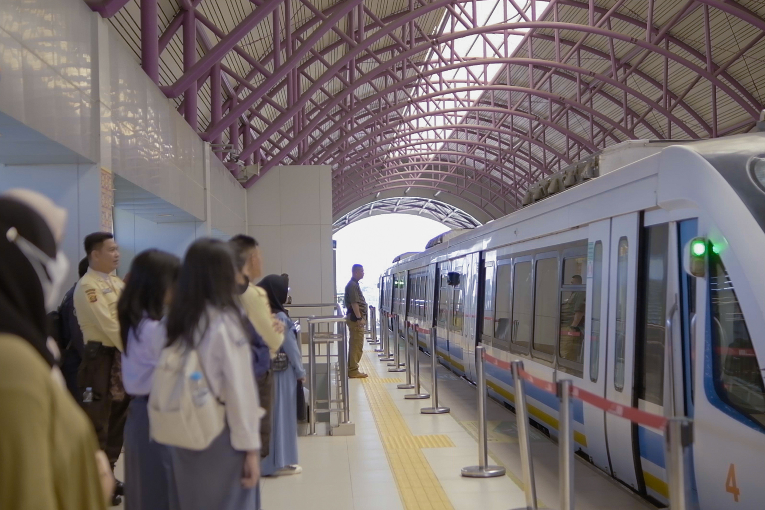 Masa Angkutan Lebaran 2025, Lebih dari 343 Ribu Penumpang Gunakan LRT Sumsel