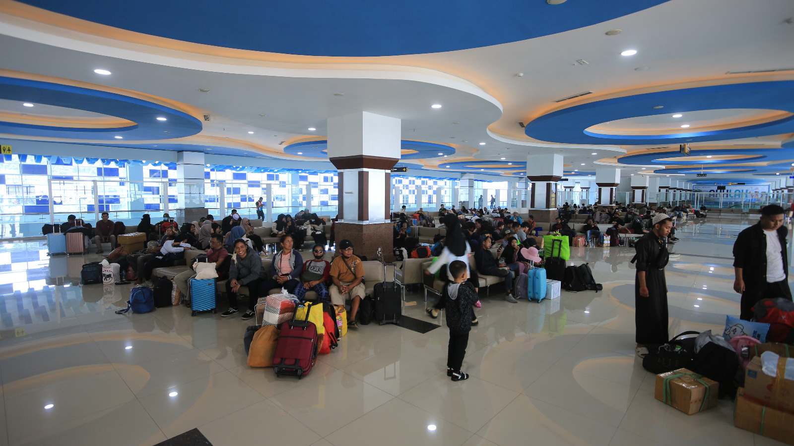 Lebih dari 300 Ribu Pemudik Lewat Pelabuhan Pelindo H-10 Lebaran, Pelindo Siapkan Berbagai Langkah Antisipasi