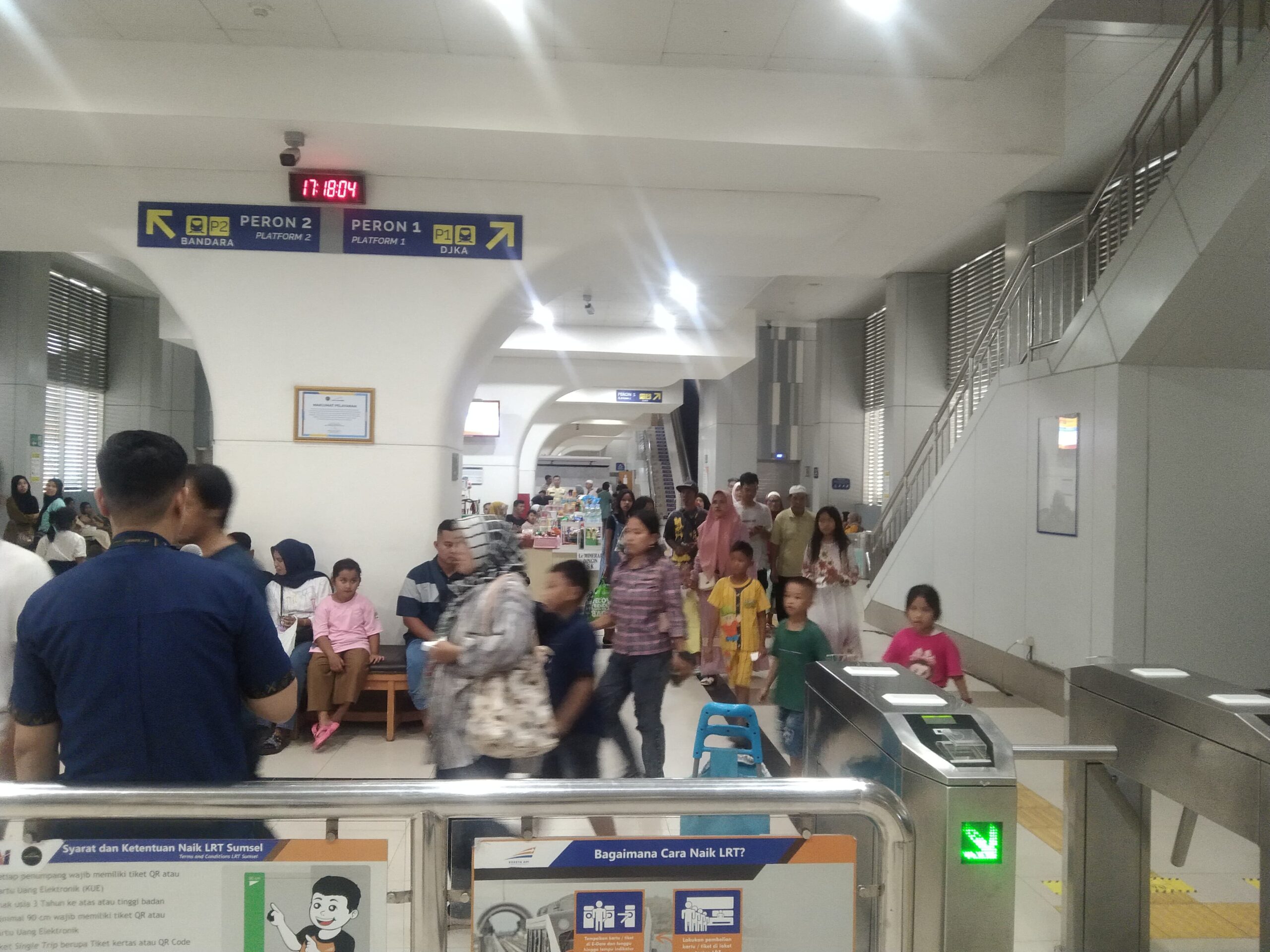 LRT Sumsel Penumpang Lebaran Meningkat, Layanan dan UMKM Semakin Diminati