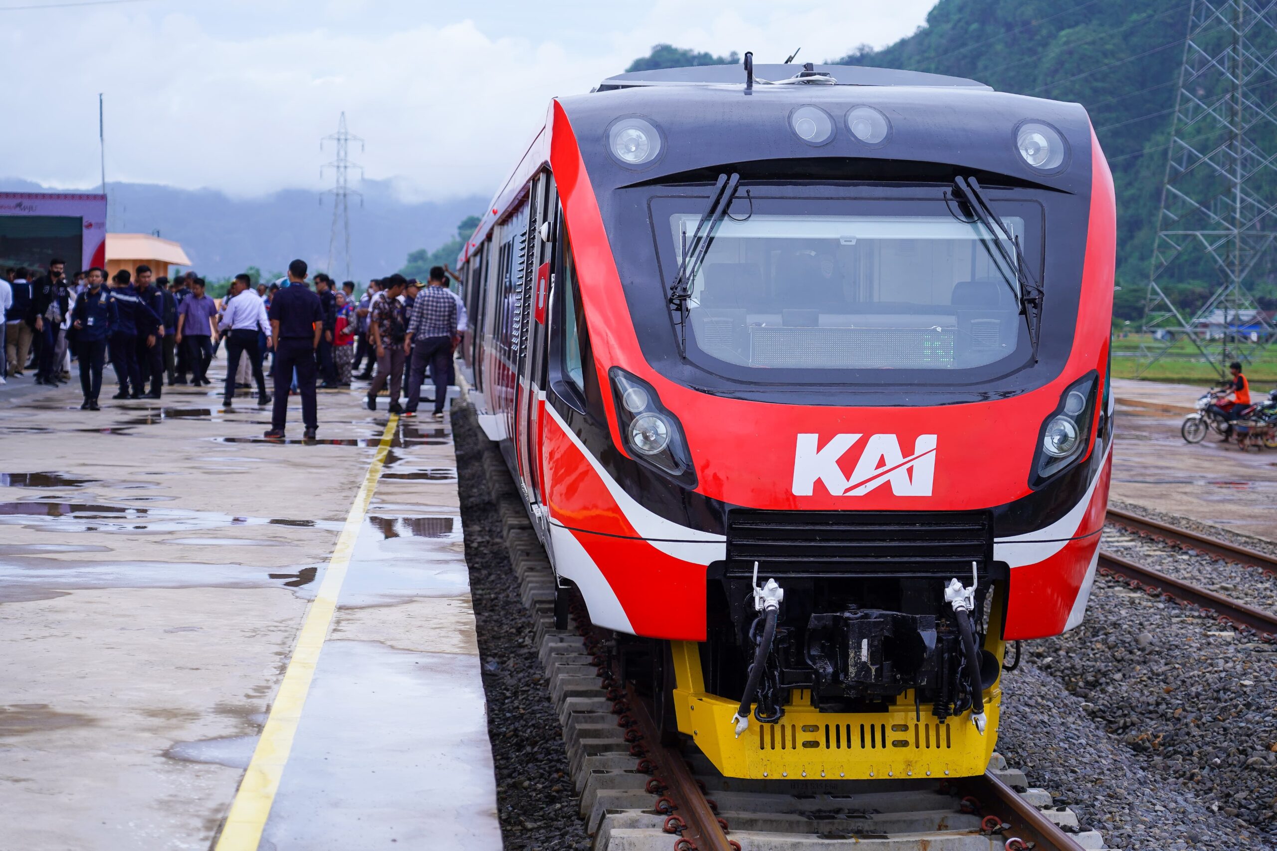 Liburan Paskah 2025 Makin Berwarna Berkat KA Perintis yang Melayani Ribuan Penumpang