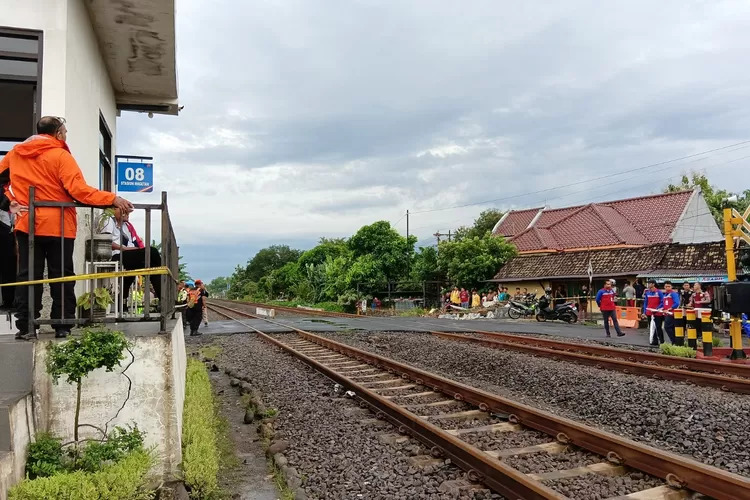 (Foto) KAI Tingkatkan Keamanan Pasca Insiden Magetan