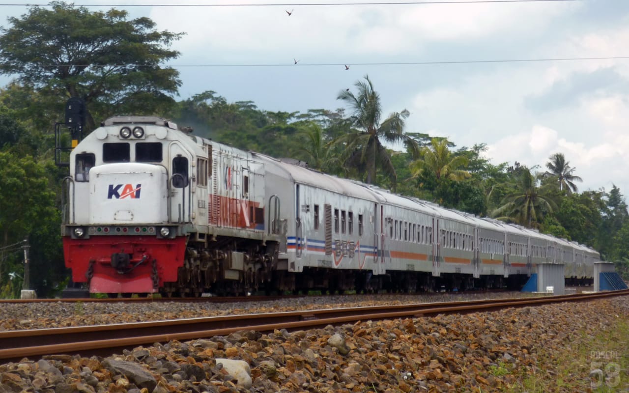 KAI Daop 7 Madiun Tekankan Pentingnya Kewaspadaan di Perlintasan Sebidang Pasca Kecelakaan KA Malioboro Ekspres